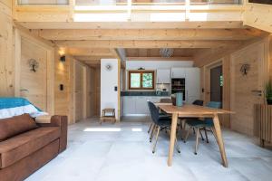 Η κουζίνα ή μικρή κουζίνα στο Chalet des Plans - Vallée Chamonix