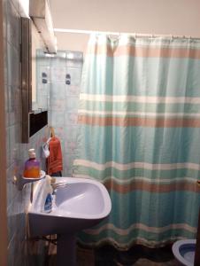 Koupelna v ubytování Alquiler de Casa en La Falda