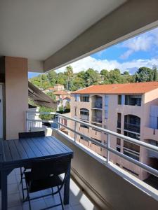 Balkón nebo terasa v ubytování vacances au soleil