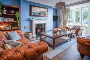 Χώρος καθιστικού στο The Retreat - 5 Bedroom House - Horton