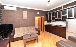 Nhà bếp/bếp nhỏ tại Sunny apartment in Glendel