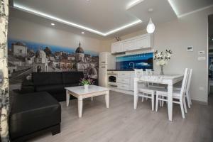 Nhà bếp/bếp nhỏ tại Villa Rita Apartments I