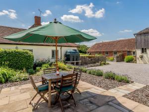 Το κτήριο όπου στεγάζεται  η παραθεριστική κατοικία