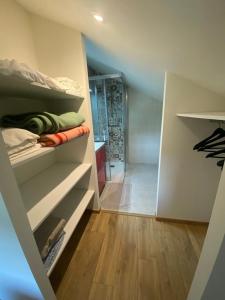 Postel nebo postele na pokoji v ubytování La grange de Tartille