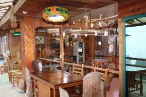 Εστιατόριο ή άλλο μέρος για φαγητό στο 龙胜馨嘉源饭店