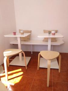 Fotografie z fotogalerie ubytování Stylish Cacilhas rooms near the ferry to central Lisbon v destinaci Almada