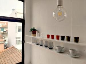 Fotografie z fotogalerie ubytování Stylish Cacilhas rooms near the ferry to central Lisbon v destinaci Almada