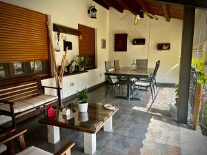 Posezení v ubytování El Ramiral