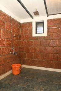 Ένα μπάνιο στο Dandeli Aura Retreat +153 φωτογραφίες