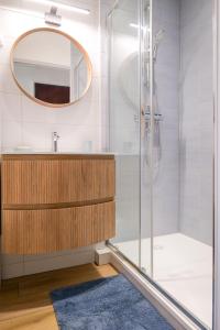 Koupelna v ubytování charmant appartement - magnifique vue mer - palais de Justice - 2-4 personnes