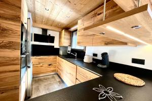 Köök või kööginurk majutusasutuses Cozy chalet in Combloux near the slopes