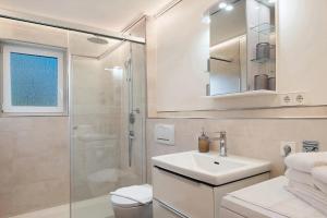 Ένα μπάνιο στο Fehrienwohnung Lotti +19 φωτογραφίες