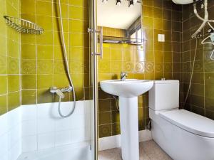 Et badeværelse på Apartamento Canet de Mar Playa, Costa de Barcelona