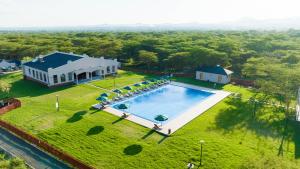 Swimmingpoolen hos eller tæt på Aya Sophia Wildlife Villa