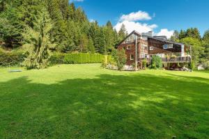 Κήπος έξω από το Villa Eichwald - ganzes Haus