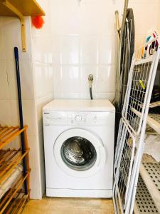 Φωτογραφία από το άλμπουμ του ENJOY in Beautiful flat in front of the sea and beach σε Cubelles