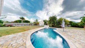 Πισίνα στο ή κοντά στο Villa spacieuse à Le Vauclin avec piscine