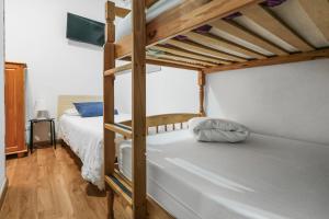 Postel nebo postele na pokoji v ubytování Mountain Chalet Sea Views & Pool + 26 fotografií