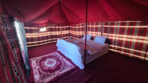 Postel nebo postele na pokoji v ubytování Ocean Camp