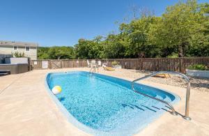 Afbeelding uit fotogalerij van Downtime Abbey - D3654 in Bayberry Bluffs