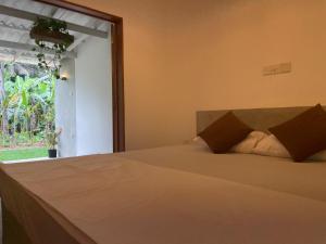 Ένα ή περισσότερα κρεβάτια σε δωμάτιο στο Stay Salty +12 φωτογραφίες