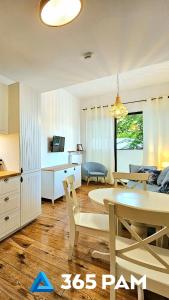 TV a/nebo společenská místnost v ubytování 365PAM - Villa Solny Apartament 7