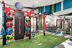 Γυμναστήριο ή/και όργανα γυμναστικής στο North Bethesda - Luxe Apartment