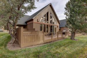 Budova, kde se prázdninový dům nachází