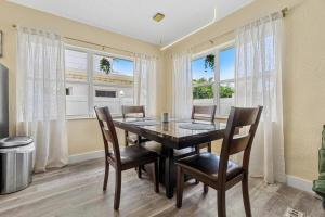 Φωτογραφία από το άλμπουμ του Covare #5 - Walk to St Pete Beach & Restaurants! σε St Pete Beach