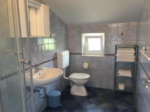 Koupelna v ubytování Blue Line Ferienappartement Mit Balkon