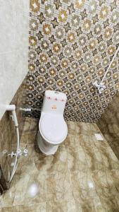 Vannituba majutusasutuses Luxury 1BR Apartment in Sukkur & River View Balcony Near Military Road-1st