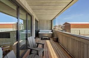 Μπαλκόνι ή βεράντα στο Jackson Hole - Arts District West #203