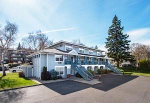 Το κτήριο όπου στεγάζεται  η παραθεριστική κατοικία