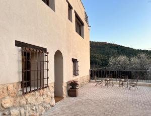 Nespecifikovaný výhled na hory nebo výhled na hory při pohledu z prázdninového domu