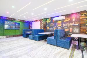 Φωτογραφία από το άλμπουμ του Silver Park Hotel And Dhaba σε Baharampur