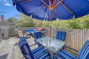 Φωτογραφία από το άλμπουμ του The Surfcomber Unit 3 σε Ocean Bay Park +7 φωτογραφίες