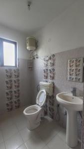 Koupelna v ubytování Mcleodganj diaries Guesthouse