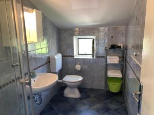 Koupelna v ubytování Blue Line Ferienappartement Mit Balkon