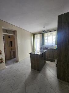 Kuchyň nebo kuchyňský kout v ubytování Nakuru 2 bedrooms