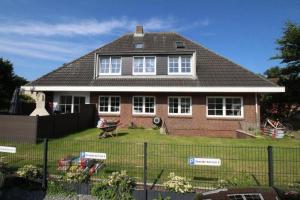 Aed väljaspool majutusasutust Seaside-Amrum-9