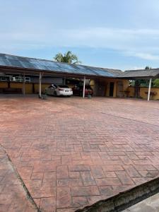 Tòa nhà nơi chỗ nghỉ nhà dân tọa lạc