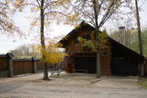 Το κτήριο όπου στεγάζεται  το διαμέρισμα