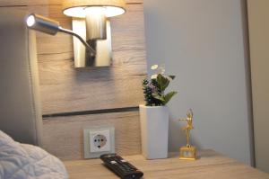 Ένα ή περισσότερα κρεβάτια σε δωμάτιο στο Sapnu Paviljons Jūrmalciemā Balcony room