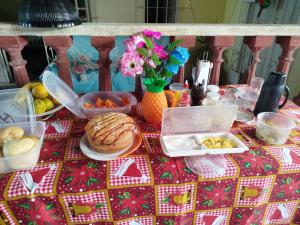 Jídlo v penzionu nebo okolí + 15 fotografií