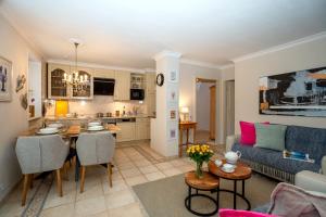 Η κουζίνα ή μικρή κουζίνα στο Sylter Seestern App Wattglück