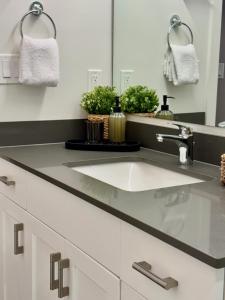 Foto sihtkohas Revelstoke asuva majutusasutuse Granite Ridge Condo by Revelstoke Vacations galeriist +10 fotot