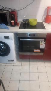 Kuchyň nebo kuchyňský kout v ubytování Room and parllor