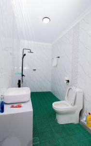 Ένα μπάνιο στο Stixx By The Mountain +7 φωτογραφίες