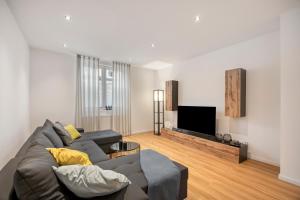 Televiisor ja/või meelelahutuskeskus majutusasutuses Zentral gelegen in Haan - 4 Schlafzimmer- Bis zu 7 Personen