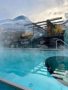 Bazén v ubytování Hotel Ideal Park nebo v jeho okolí